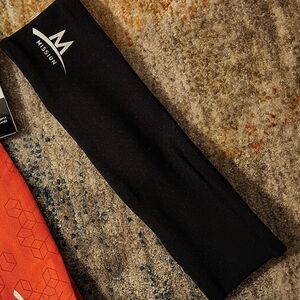 Mission Enduracool Classic Cooling Headband - NWOT